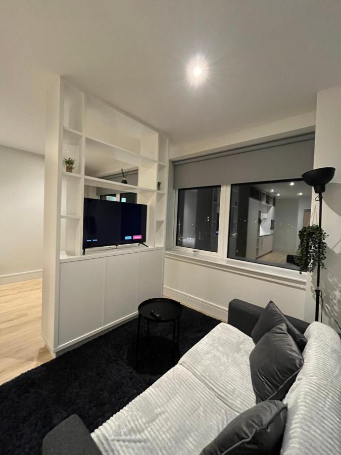 Aeropartment & Aerotel, London Heathrow Airport, Terminal 4, Ev Stations & Cheap Parking On Site! Hillingdon Exterior photo